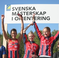 Annika Billstam, Cathrine Taylor, Riina Kuuselo, SM-guld 2015 stafett.